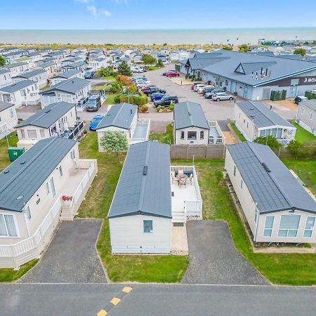 Escape To Paradise At Pevensey Bay Holiday Park 13 Woodland Walk Villa Luaran gambar