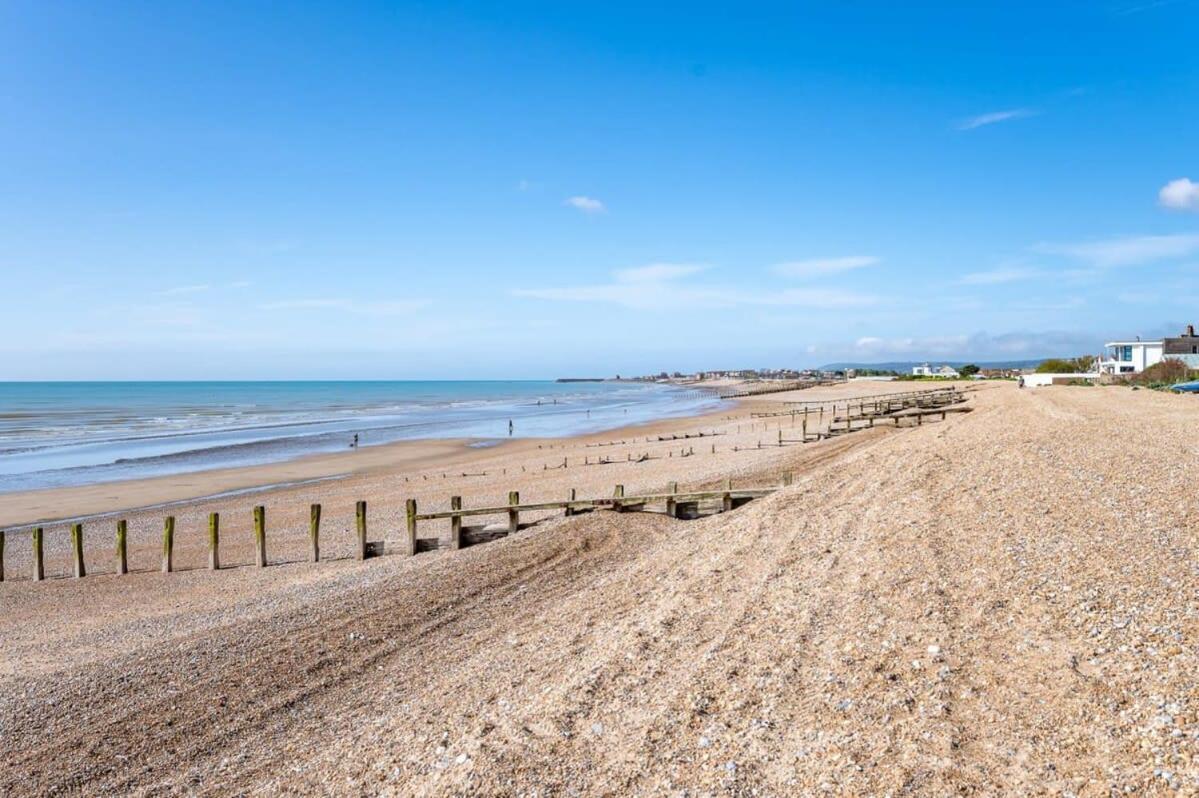 Escape To Paradise At Pevensey Bay Holiday Park 13 Woodland Walk Villa Luaran gambar