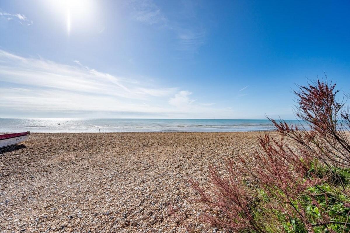 Escape To Paradise At Pevensey Bay Holiday Park 13 Woodland Walk Villa Luaran gambar
